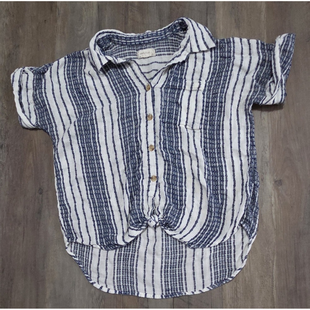Sandy &  Sid White Short Sleeve Button Up Shirt With Navy Blue Stripe Women S